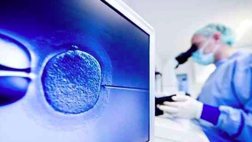 输卵管堵塞有积水能做试管婴儿怀孕吗？